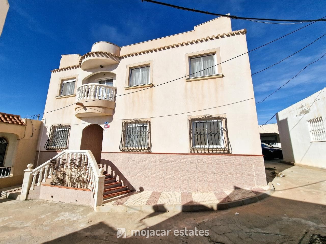 Villa 4